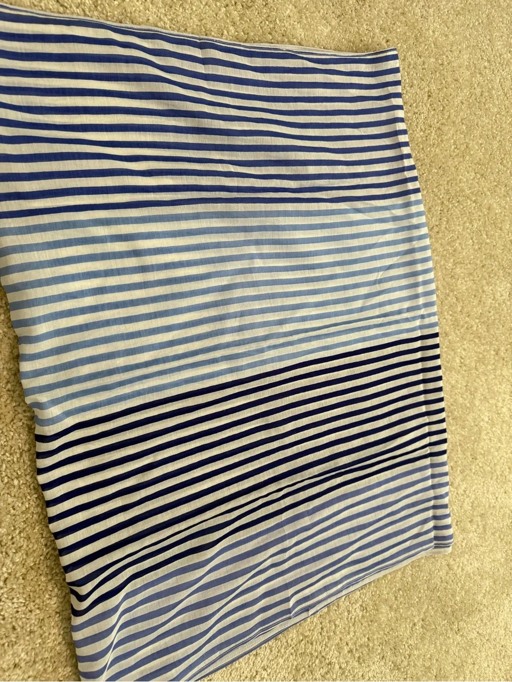 Vineyard Vines Women’s Blue & White Striped Scarf